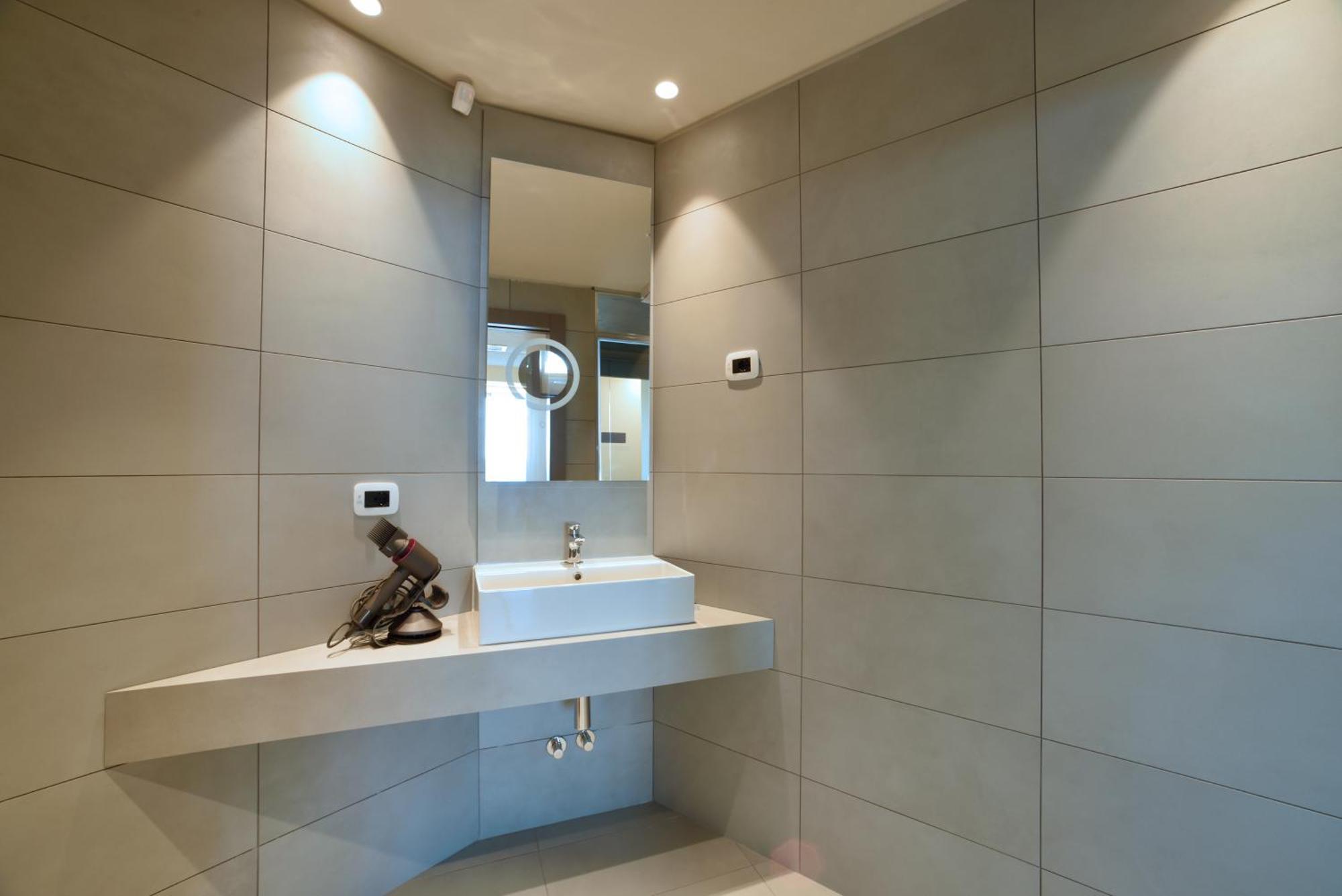 ואראצה Hotel Le Roi מראה חיצוני תמונה