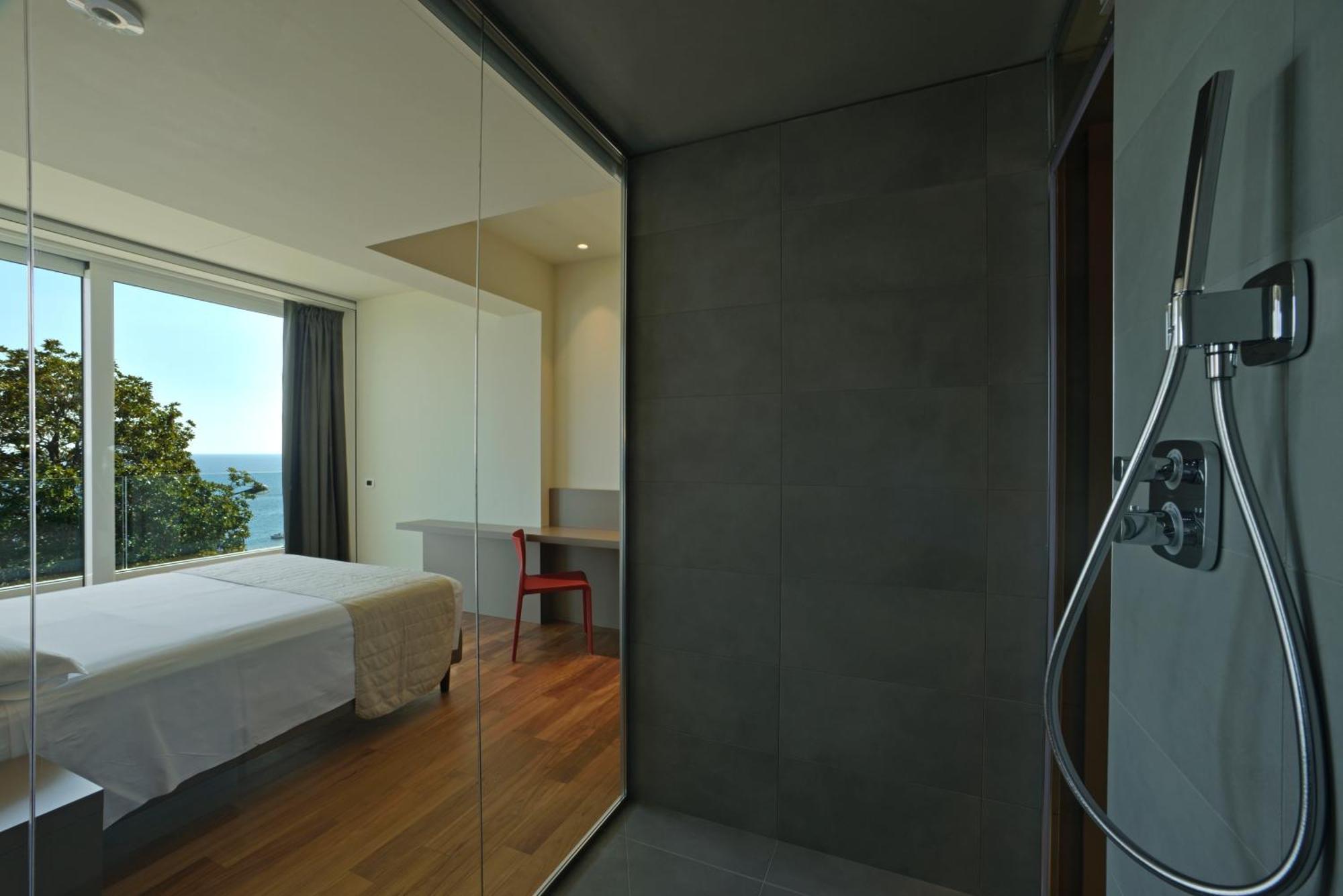 ואראצה Hotel Le Roi מראה חיצוני תמונה