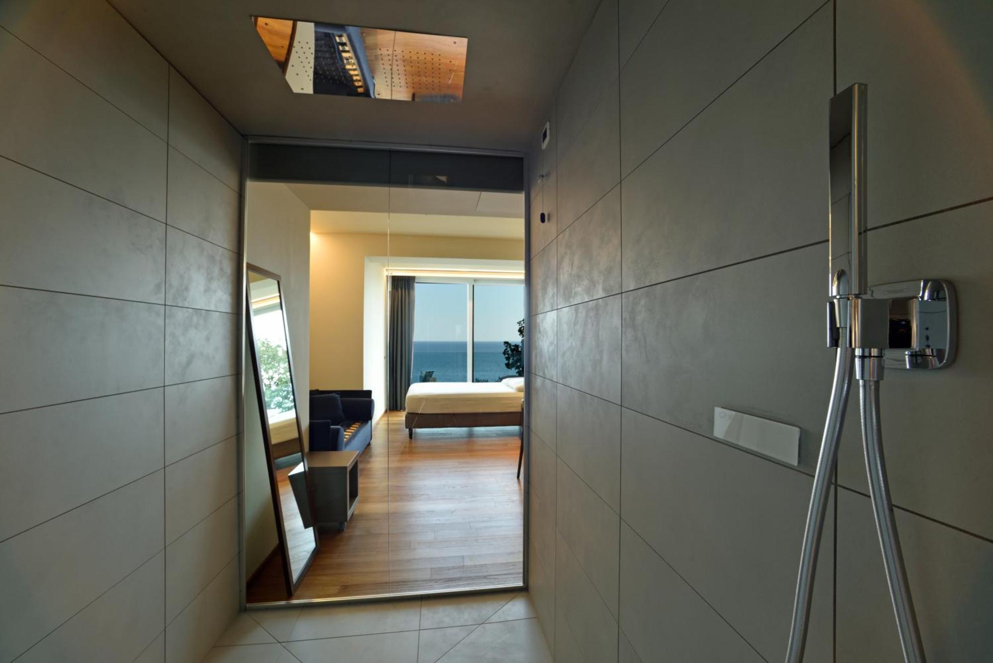 ואראצה Hotel Le Roi מראה חיצוני תמונה